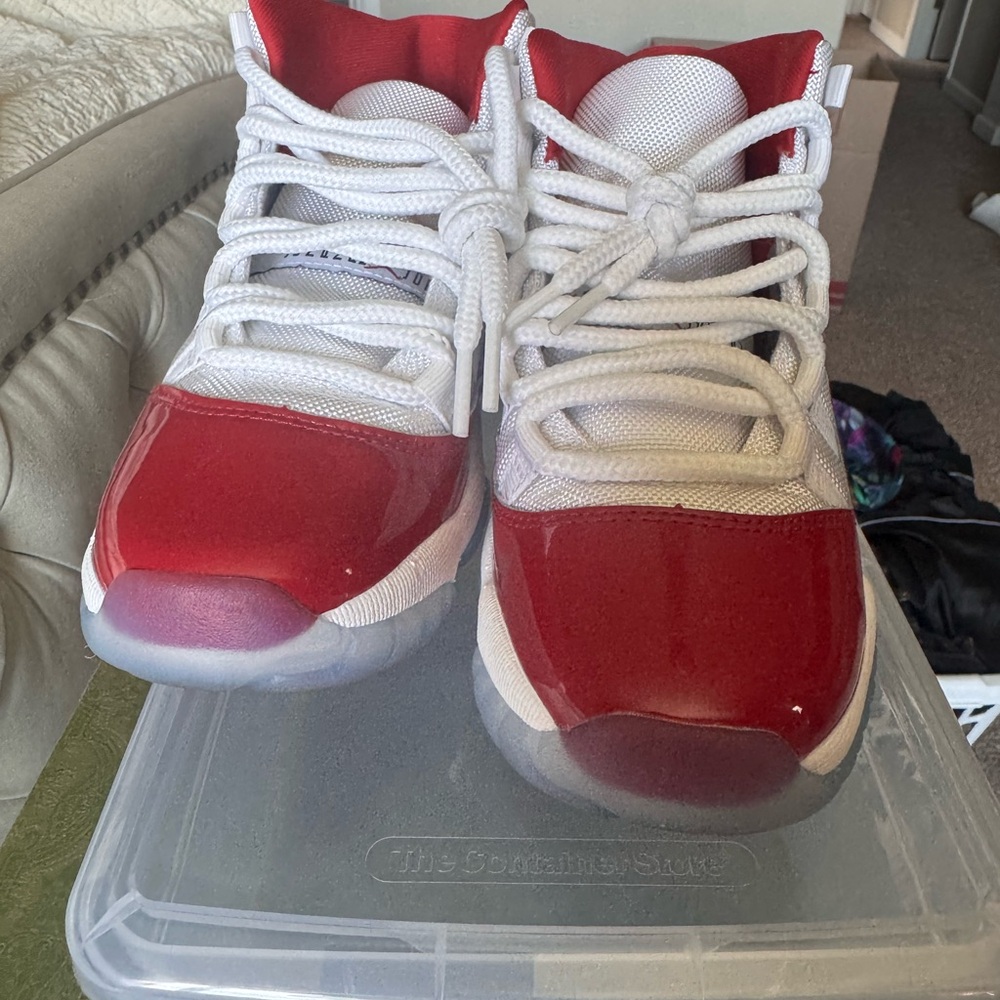 Jordan Retro 11 - ‘Cherry’